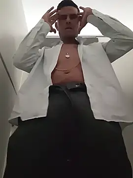tonytroyano Live XXX-chat