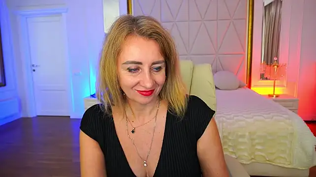 LavanderSophi's Live XXX Chat