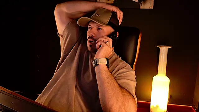 Živý XXX chat AngeloEric