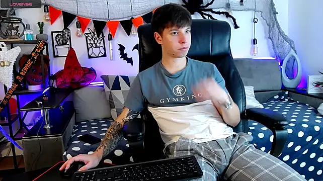 ThomasEdisonn – Naživo XXX chat