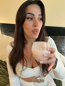 -Alisan Live XXX chat