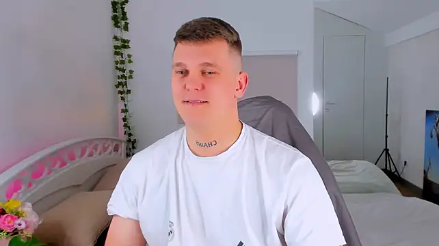 HotVanee live XXX chat