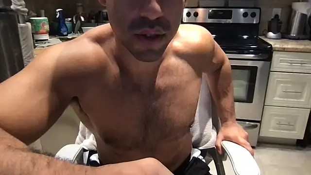 BigGuyMuscle 라이브 XXX 채팅