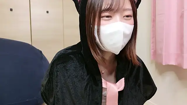 YUNA_26's Live XXX Chat