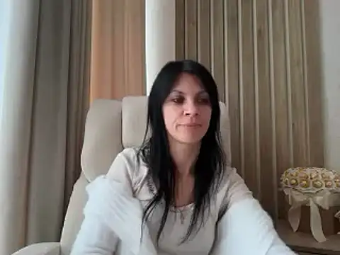 دردشة InjaAtHome الجنسية المباشرة
