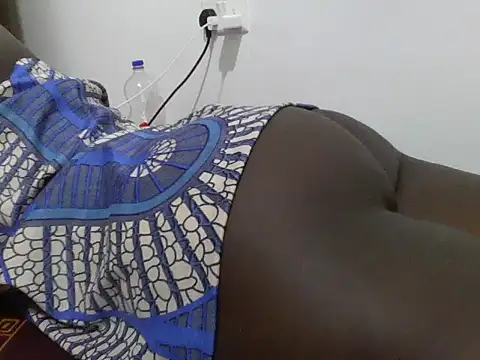 Czat XXX na żywo – Juicy_africana