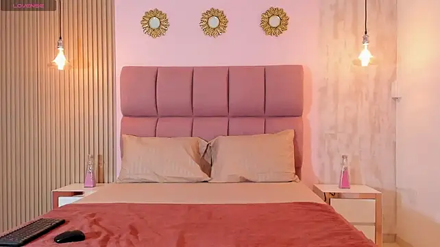 Czat XXX na żywo – CataleyaRose_