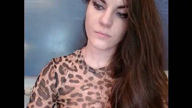 AliceTailor's Live XXX Chat