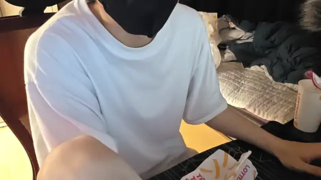 016giy 现场XXX聊天