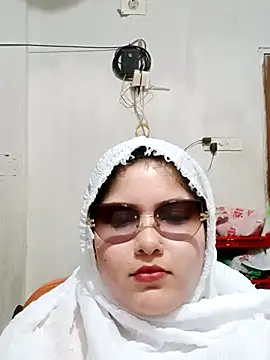 Chat +18 de Nusrat-N ao vivo