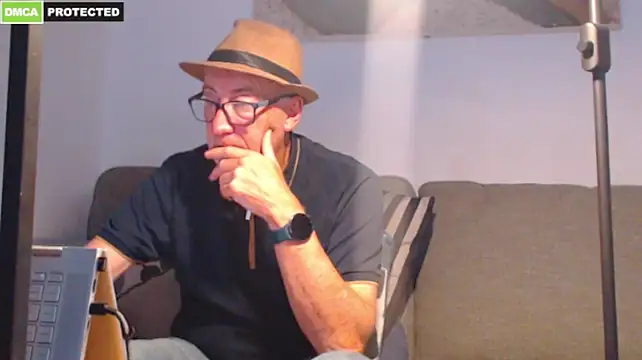 bluedae1's Live XXX Chat