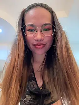 Ponthip's Live XXX Chat