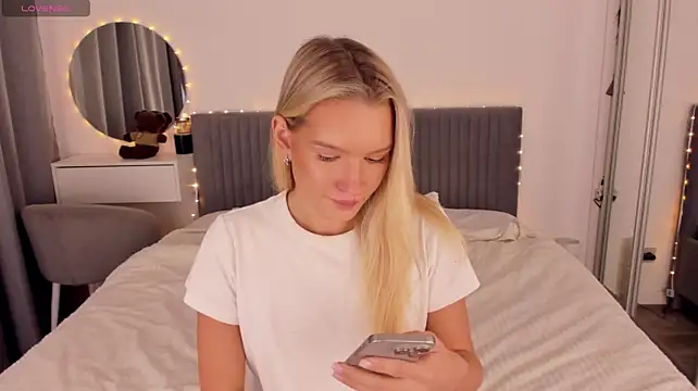 CassieRayss' Live XXX Chat