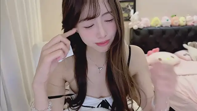 Chat XXX ao vivo de Evacute-top