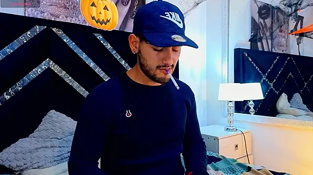 XXX chat uživo modela 3MPI7ERNO