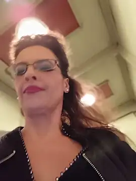 RebeccaNoble Live XXX-Chat