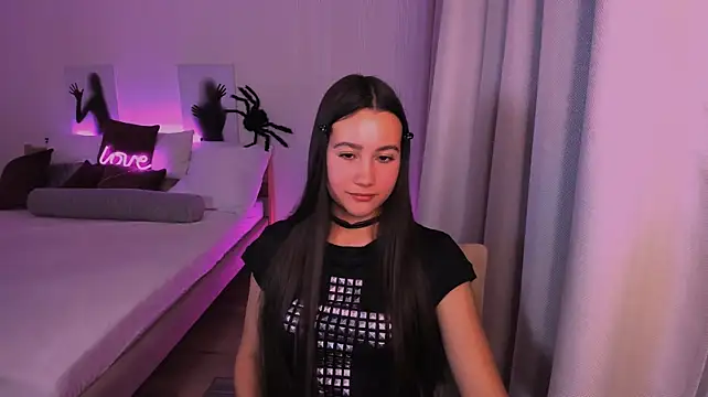 GabrielleEvy Adlı Modelin Canlı XXX Sohbeti