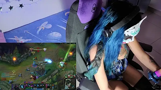 Chat +18 de bluesubmissive ao vivo
