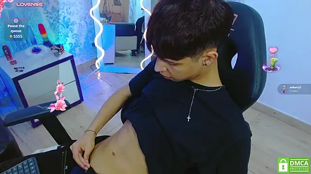 OLIIVER_TAYn Live XXX chat
