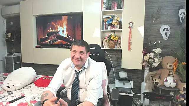 SpartacusDaddy48 Live XXX-chat