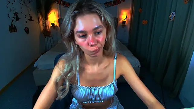 LuluAlis – Live XXX-chat