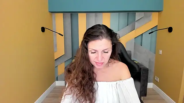 EllaLong live XXX chat
