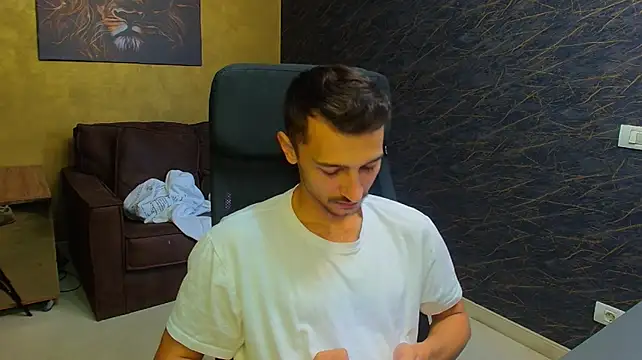 HayesNova live XXX chat