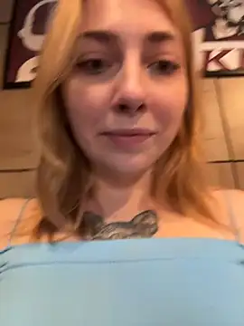 Chat +18 de Sunny___Bunny ao vivo