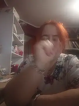 Iwenne's Live XXX Chat