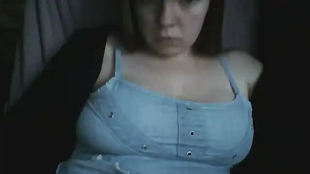 XXX chat uživo modela AngelAliss