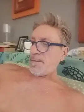 Deddyitalia3p webcam show