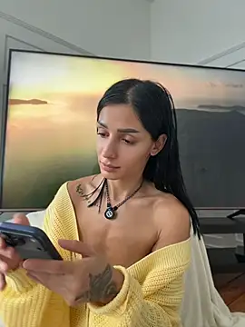 Chat +18 de Vicky_luxe ao vivo