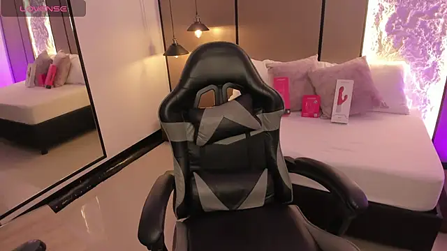 lilly_ass_ Live XXX-chat