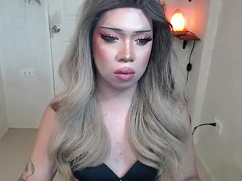 LasciviousDelilah Live XXX-chat