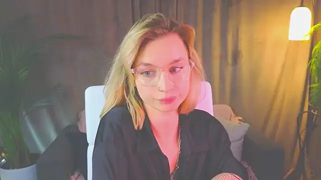 NoraMoreau Live XXX-chat