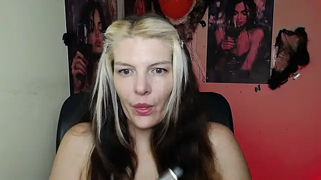 VanessaRey_ Chat XXX in diretta