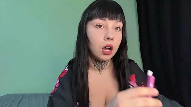 Онлайн чат XXX CoupleFever_