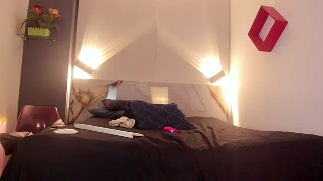 Laura_serena Adlı Modelin Canlı XXX Sohbeti