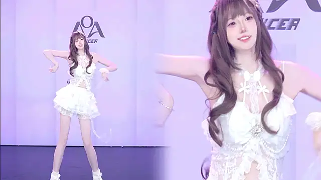 Chat XXX ao vivo de AOA-001
