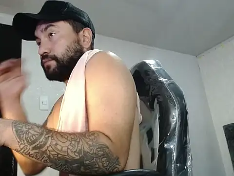 XXX chat uživo modela niicolas_ross