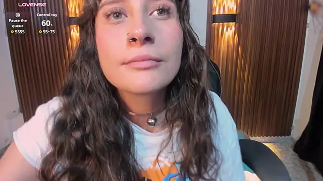 nina_daft's Live XXX Chat