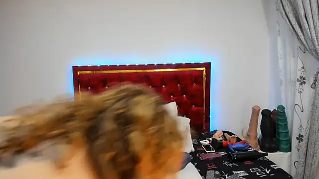 XXX chat uživo modela charlloteevans_X