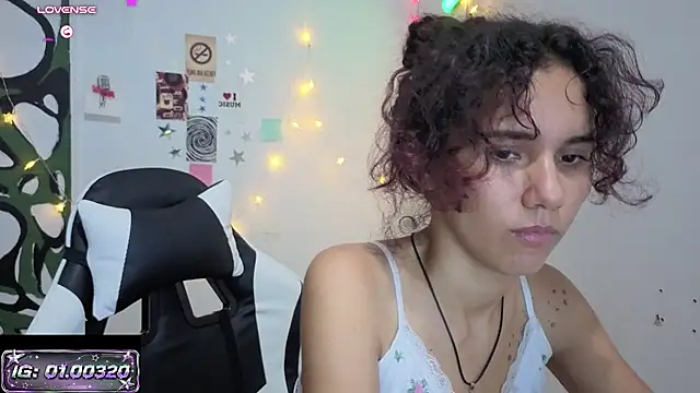 XXX chat uživo modela _IsabellaStark