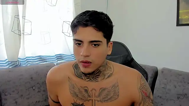 sweetlatinoboy Pertunjukan Webcam