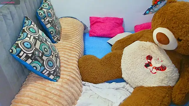 Chat +18 de anaspark26 ao vivo