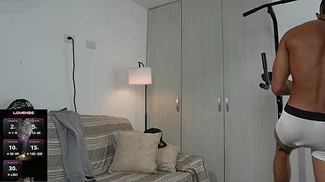 Paradise_boy__ Live XXX Chat
