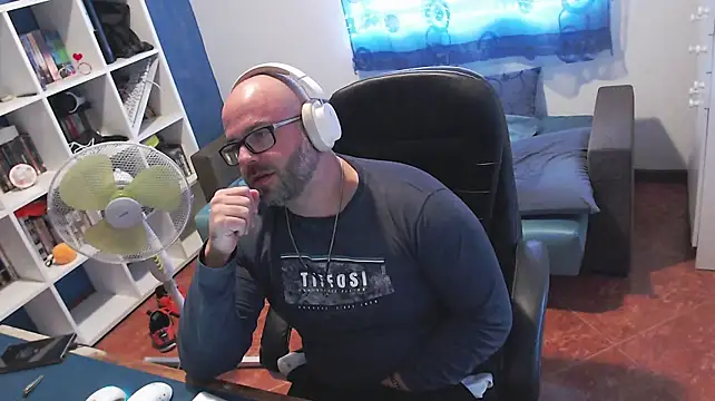 ravingr4d4 Chat XXX live