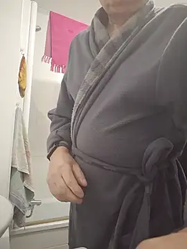 Živý XXX chat Bretoncool