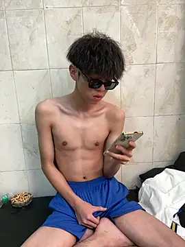 YT_11: απευθείας συνομιλία ΧΧΧ