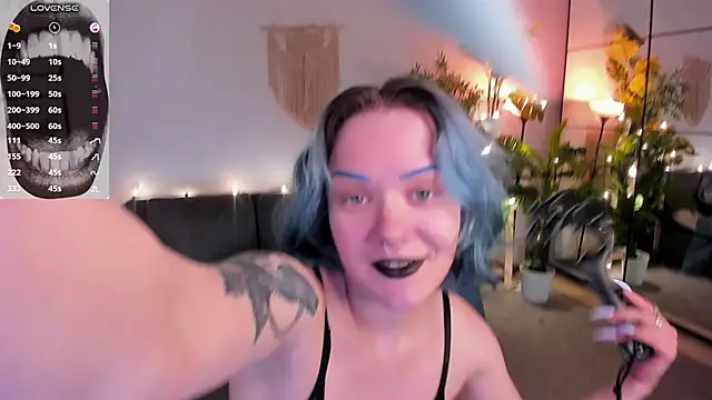 evathority Chat XXX live